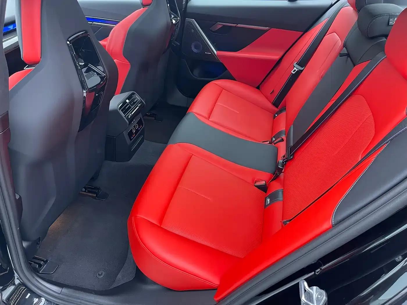 BMW M5 PHEV 2025 M5 — миниатюра 9