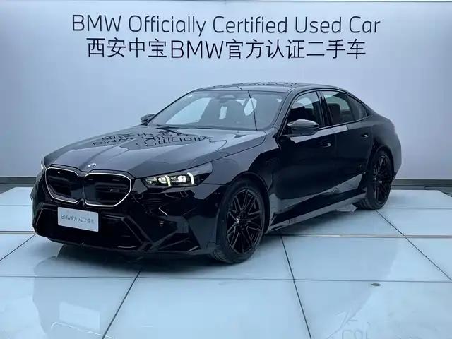 BMW M5 PHEV 2025 M5