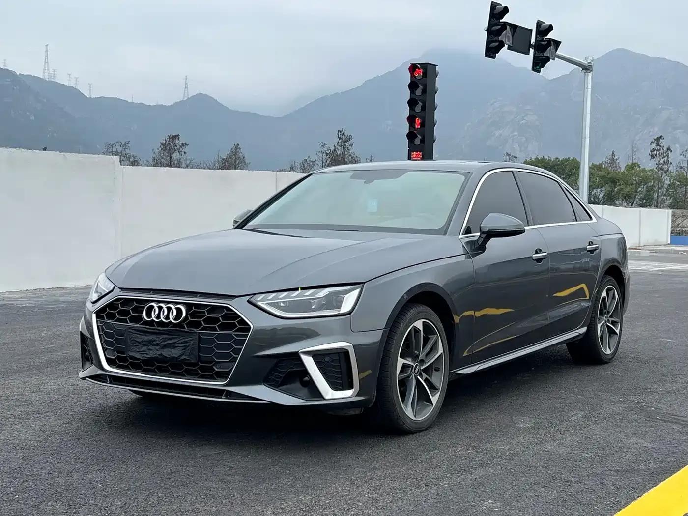 Audi A4L 2023 40 TFSI Fashion Elegance — миниатюра 1