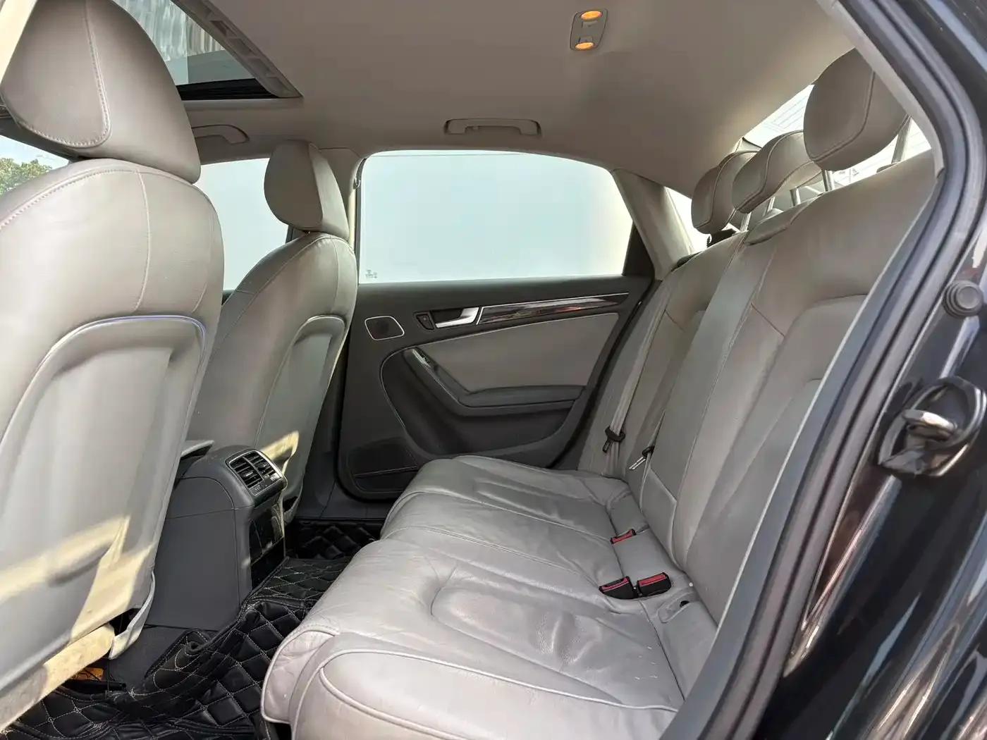 Audi A4L 2013 35 TFSI Automatic Standard Edition — миниатюра 7