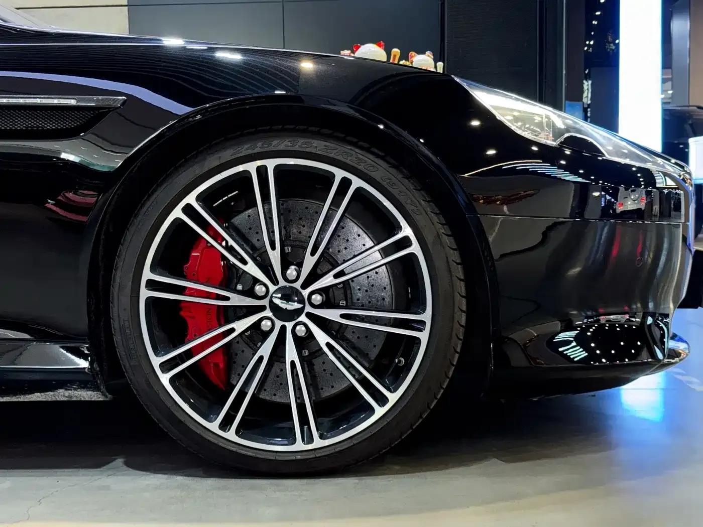 Aston Martin DB9 2013 6.0L Coupe — миниатюра 6