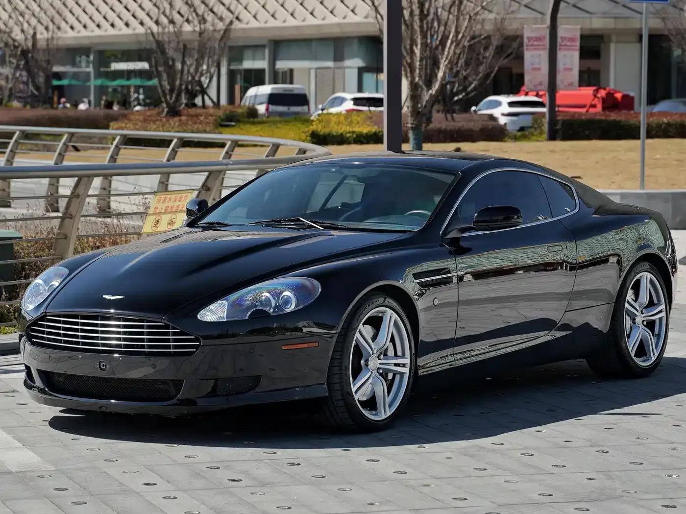 Aston Martin DB9 2007 6.0L Touchtronic Coupe — миниатюра 1