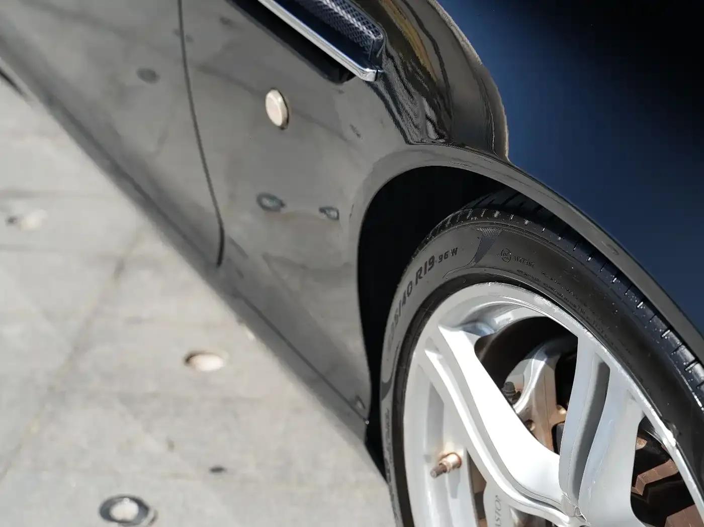 Aston Martin DB9 2007 6.0L Touchtronic Coupe — миниатюра 7