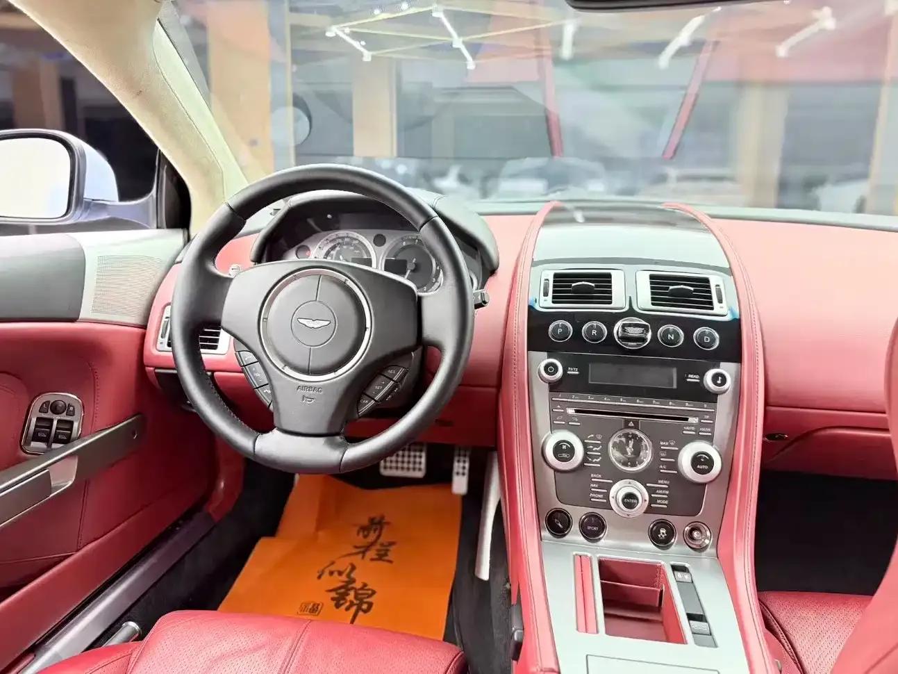 Aston Martin DB9 2011 6.0L Touchtronic Coupe — миниатюра 22