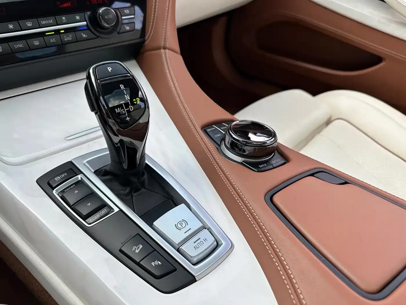 2016 BMW 6 Series 640i xDrive Gran Coupe — миниатюра 53