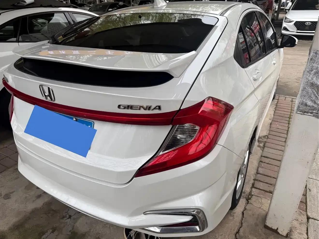 2017 Honda Crider 1.5L CVT Comfort Edition — миниатюра 11