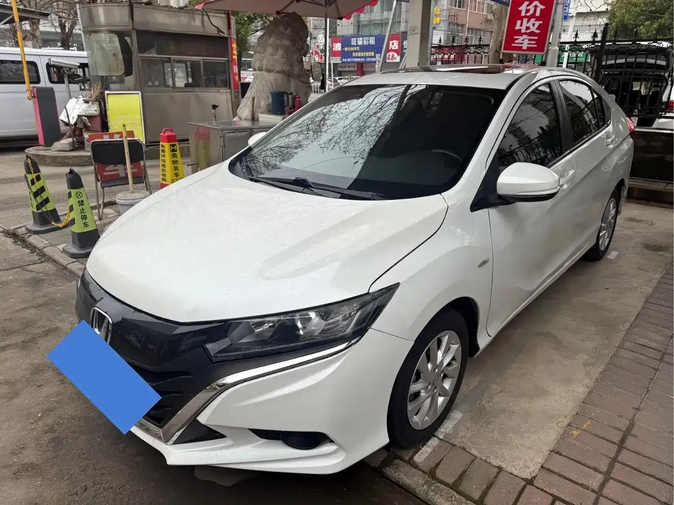 2017 Honda Crider 1.5L CVT Comfort Edition — миниатюра 3