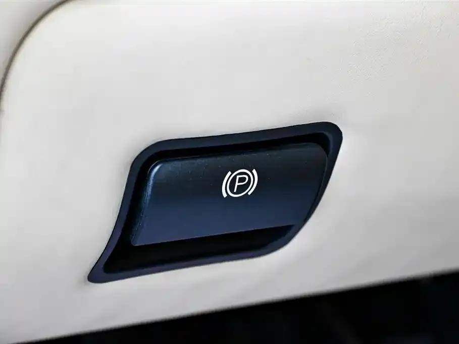 Elegant 2005 R 6.8T — миниатюра 24