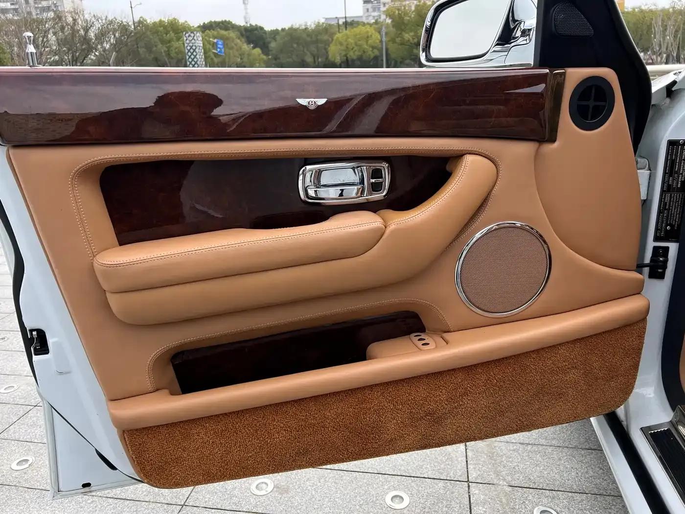 Elegant 2005 R 6.8T — миниатюра 25