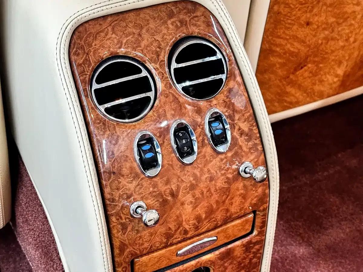 Elegant 2006 728 6.8T — миниатюра 29