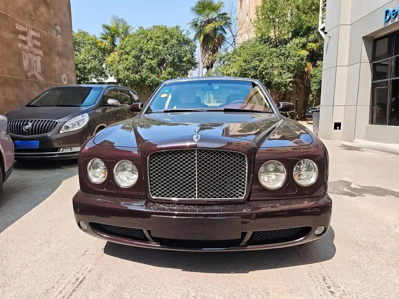 Elegant 2009 Model 6.8T Automatic — миниатюра 2