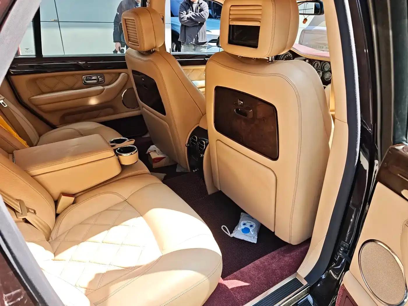 Elegant 2009 Model 6.8T Automatic — миниатюра 8