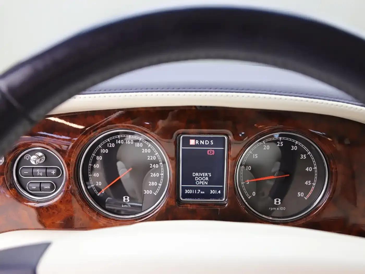 Elegant 2004 RL 6.8 — миниатюра 14