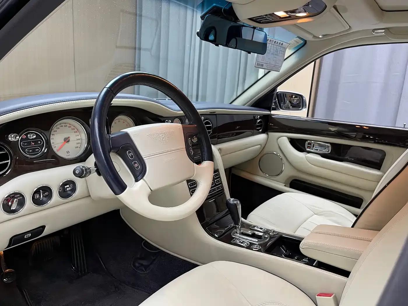 Elegant 2009 Model 6.8T Automatic — миниатюра 4