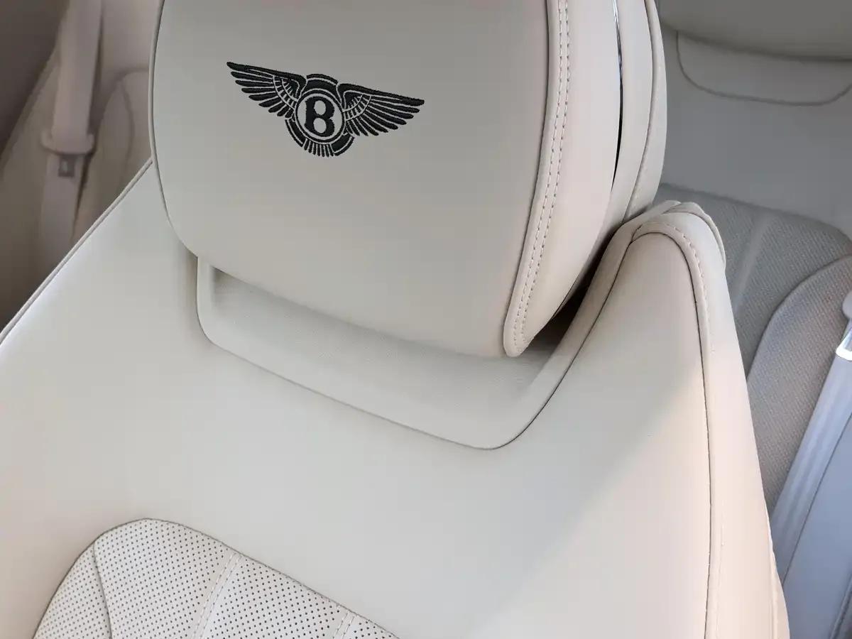 2026 Continental Plug-in Hybrid GT Base Model — миниатюра 8