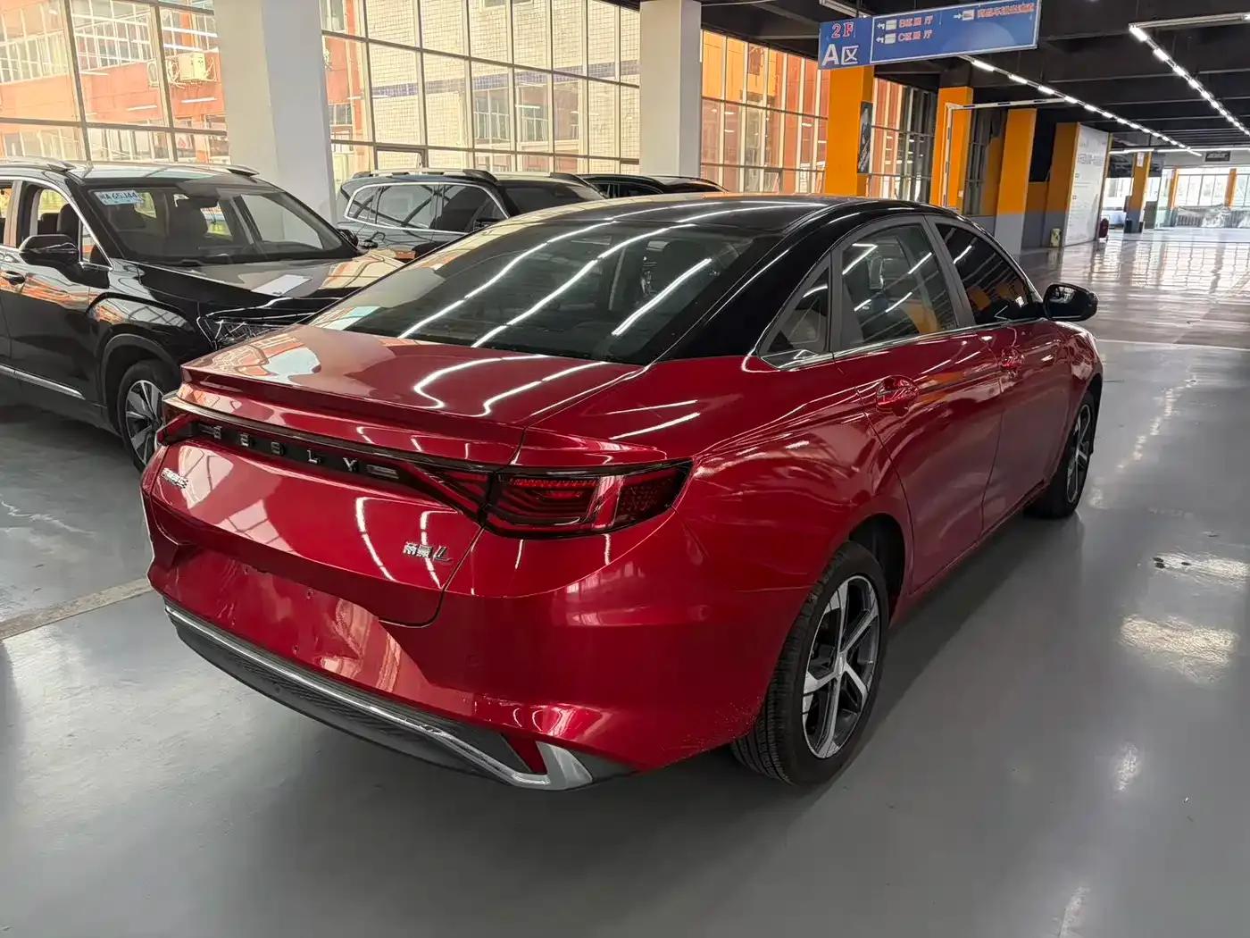Geely Emgrand L 2022 1.4T CVT Premium Edition — миниатюра 11