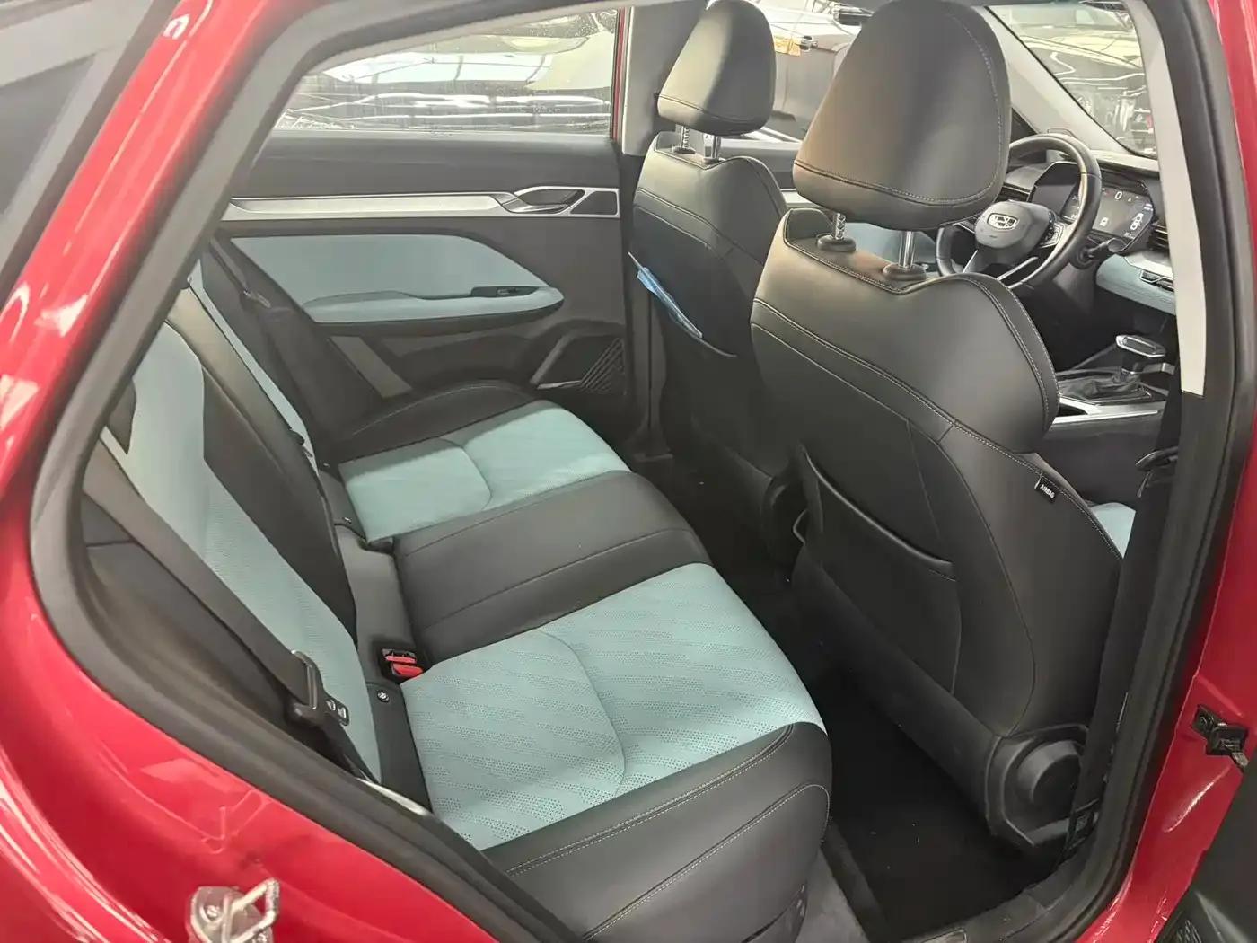 Geely Emgrand L 2022 1.4T CVT Premium Edition — миниатюра 5