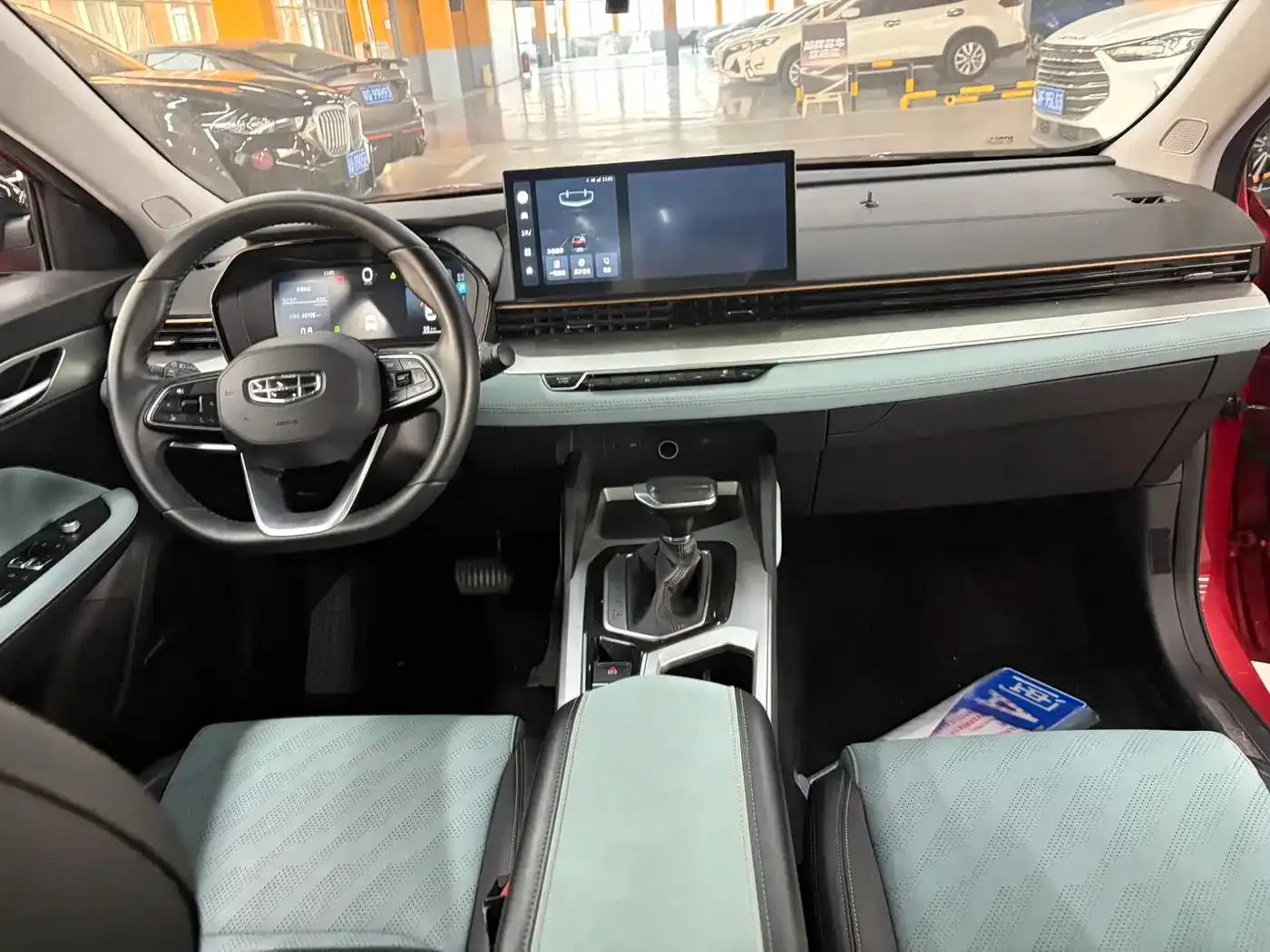Geely Emgrand L 2022 1.4T CVT Premium Edition — миниатюра 6