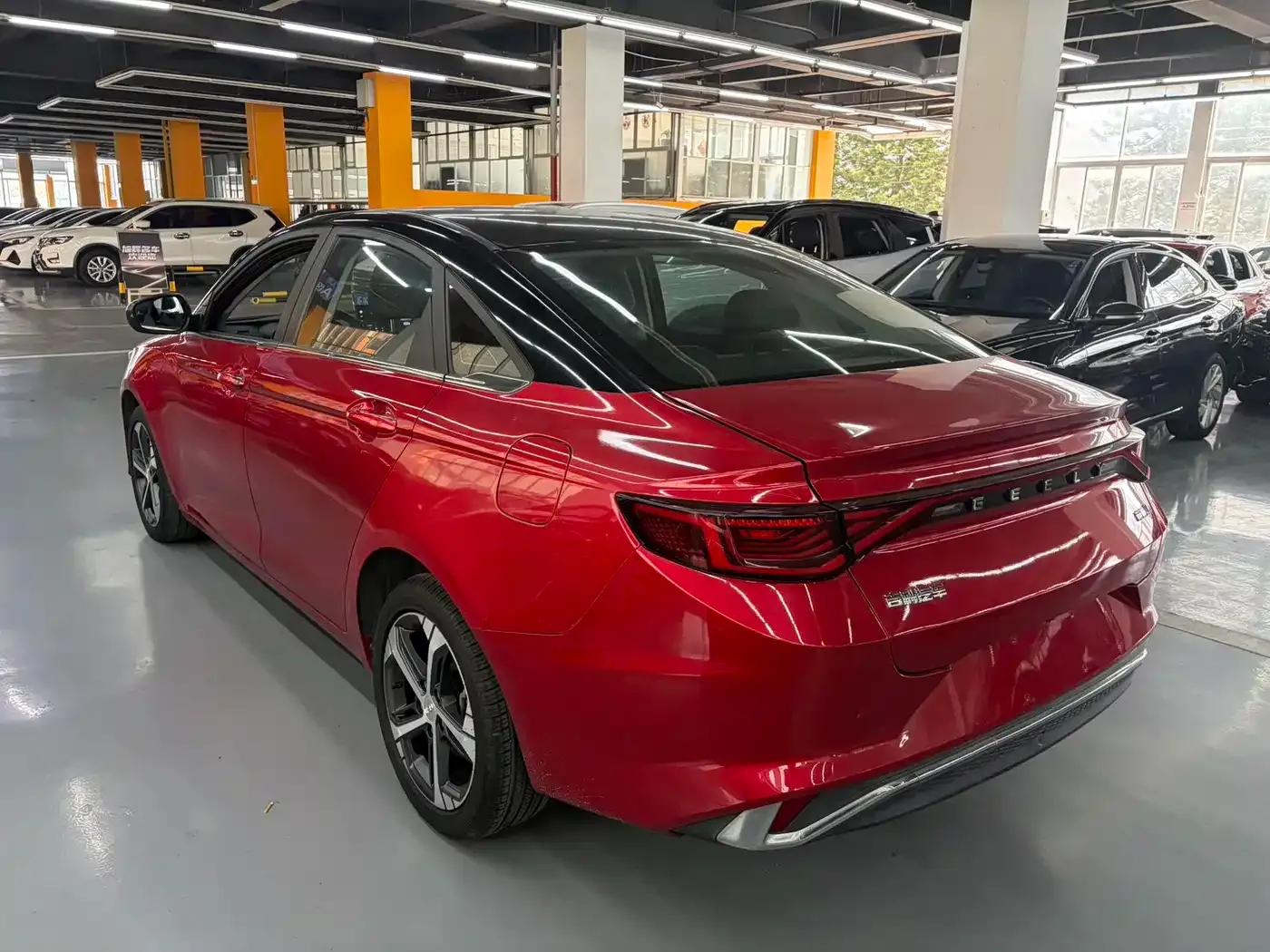 Geely Emgrand L 2022 1.4T CVT Premium Edition — миниатюра 9