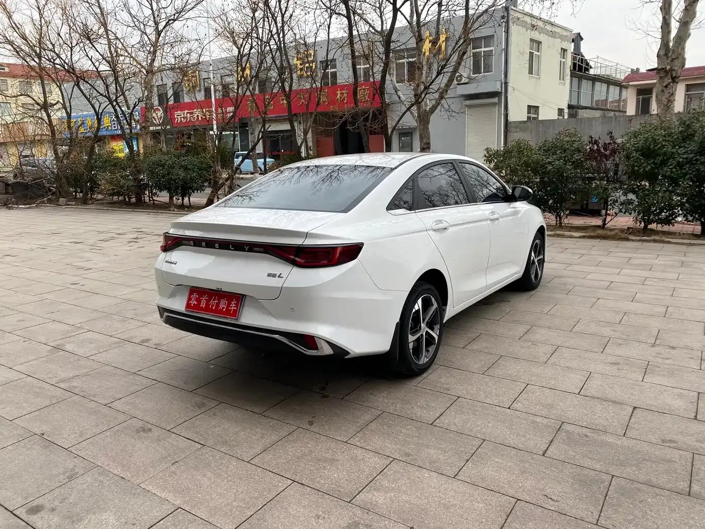 Geely Emgrand L 2022 1.4T CVT Flagship Edition — миниатюра 5