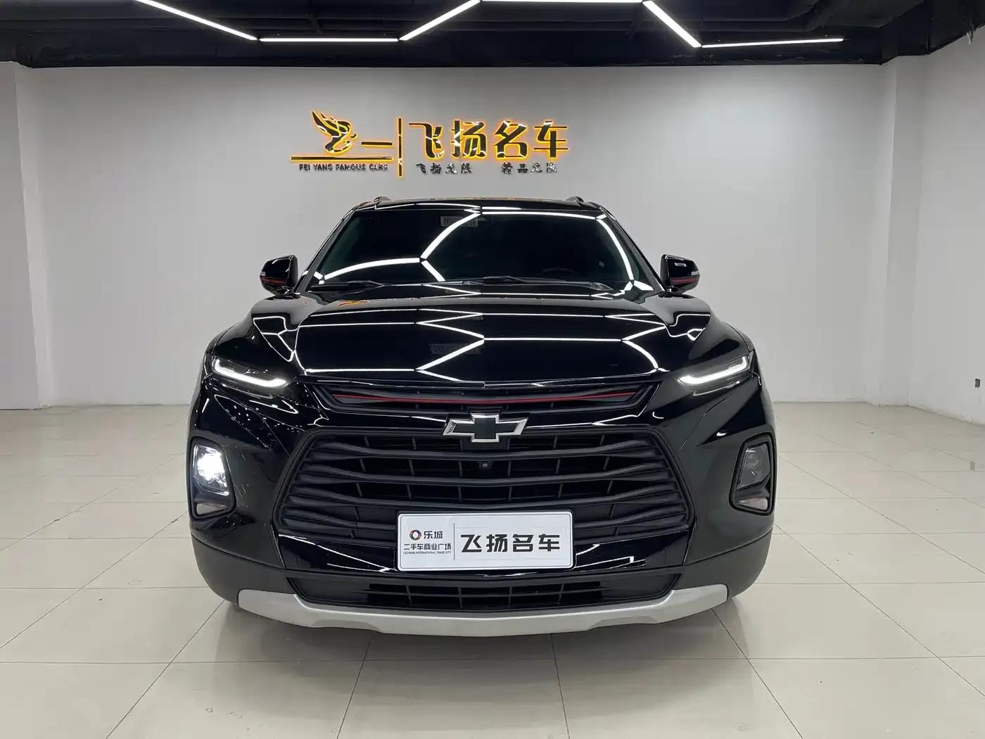 2022 Chevrolet Blazer Mild Hybrid 650T Redline 7-Seater Thunder Edition — миниатюра 2