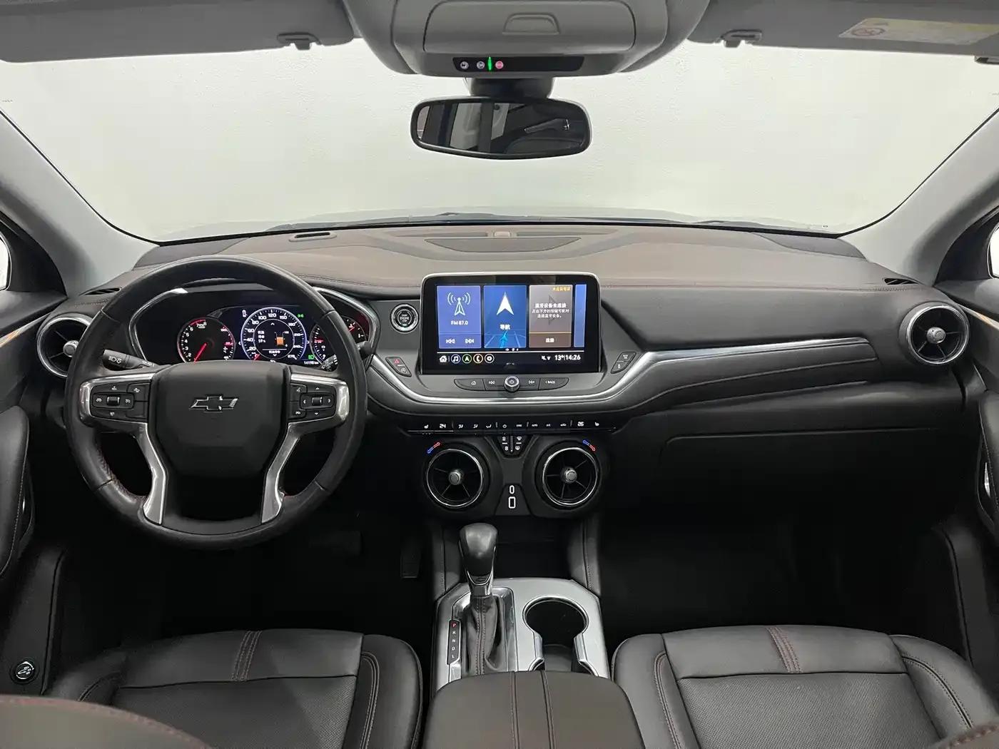 2022 Chevrolet Blazer Mild Hybrid 650T Redline 7-Seater Thunder Edition — миниатюра 11