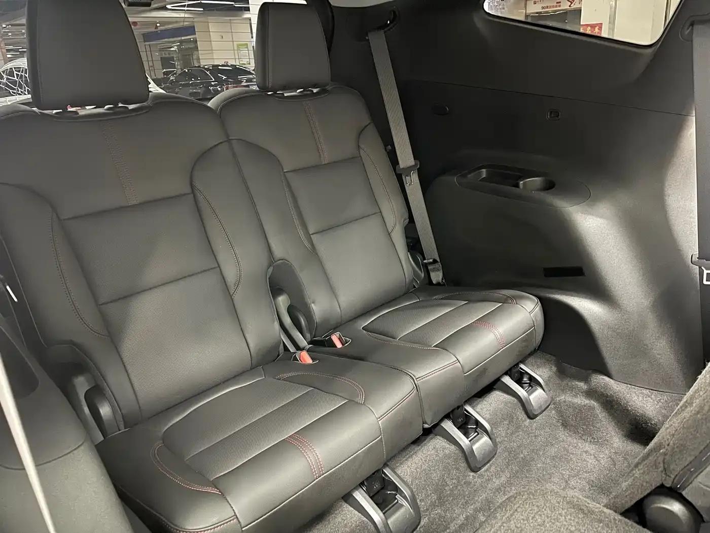 2022 Chevrolet Blazer Mild Hybrid 650T Redline 7-Seater Thunder Edition — миниатюра 16