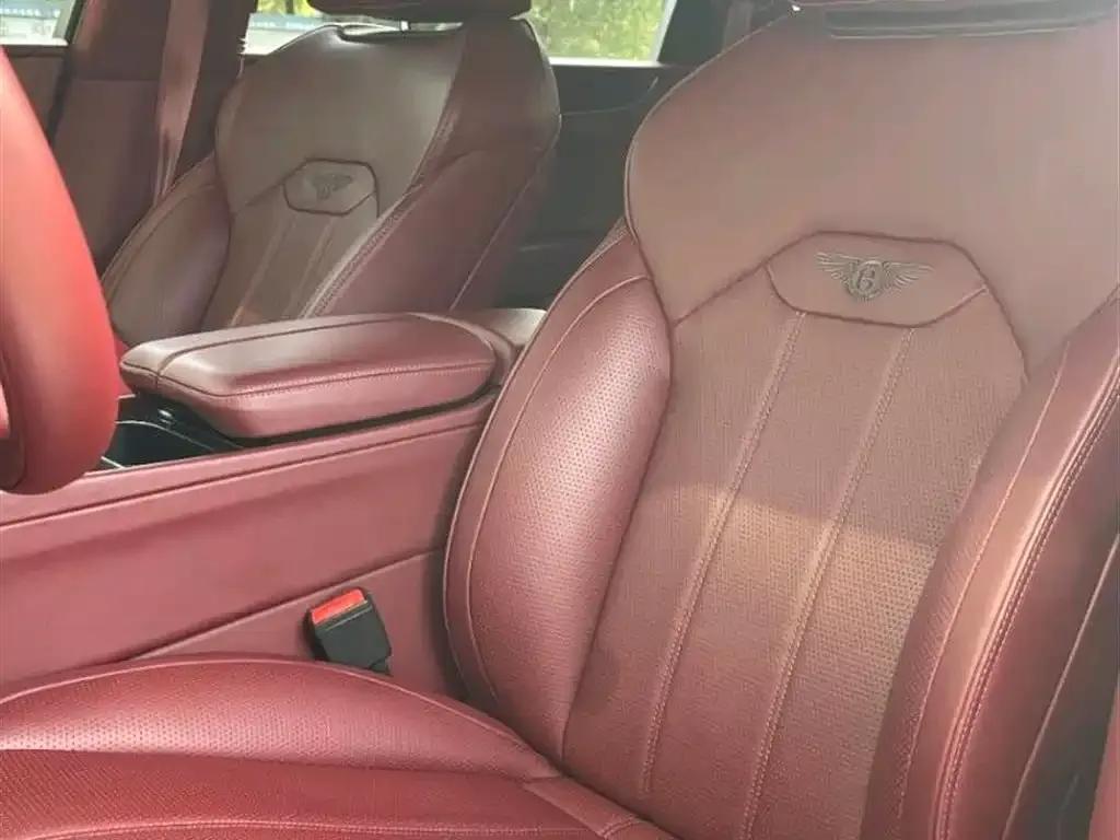 Bentayga Plug-in Hybrid 2021 3.0T PHEV — миниатюра 5