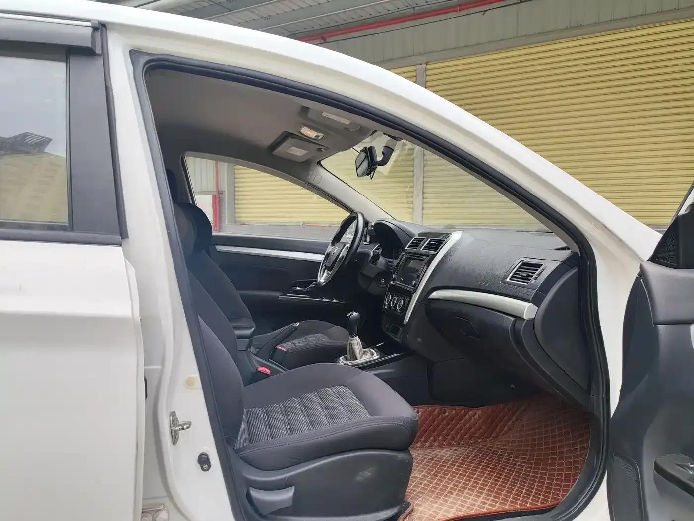 Jingyi S50 2016 1.5L Manual Deluxe Edition — миниатюра 12