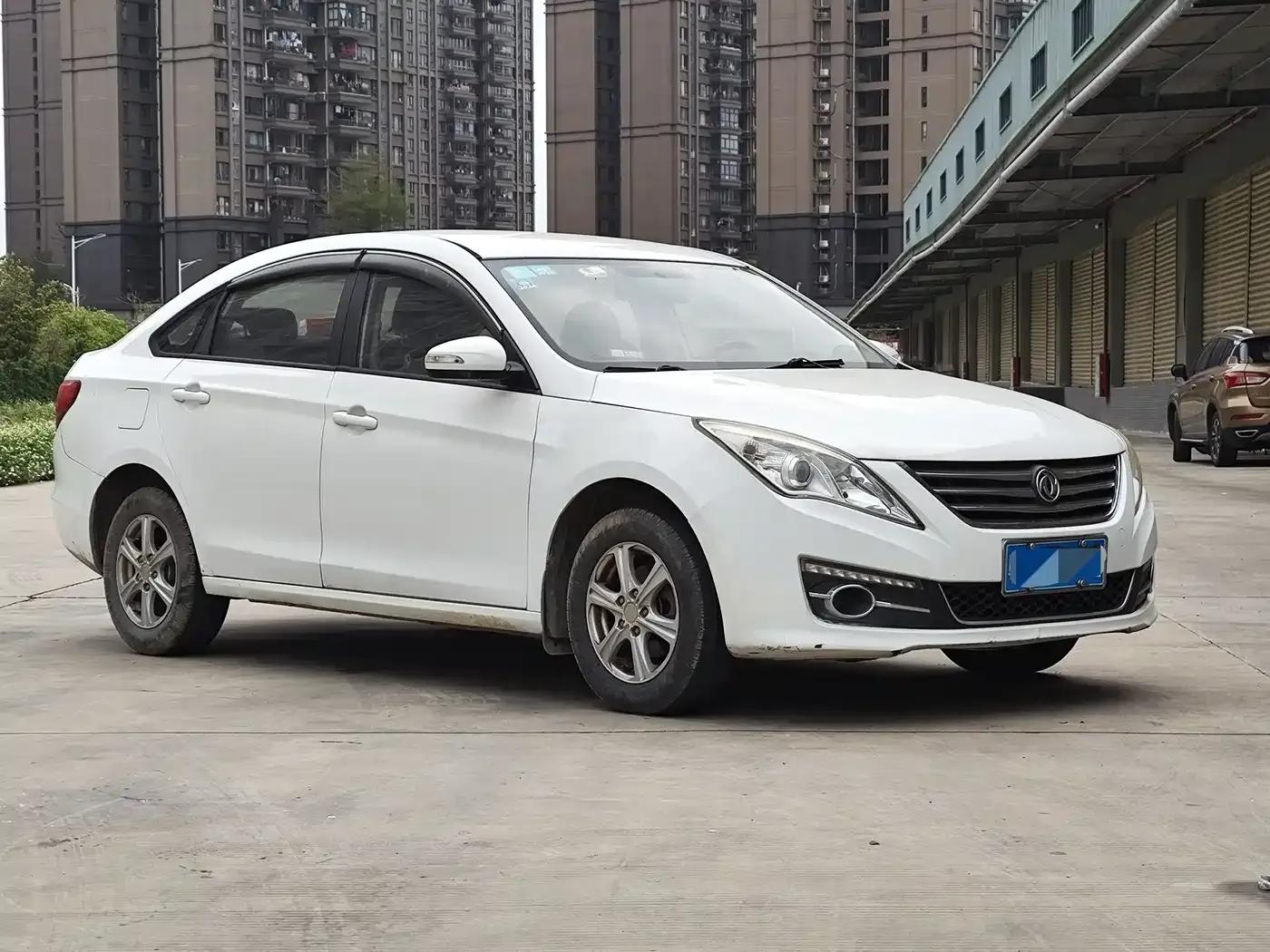 Jingyi S50 2016 1.5L Manual Deluxe Edition — миниатюра 3