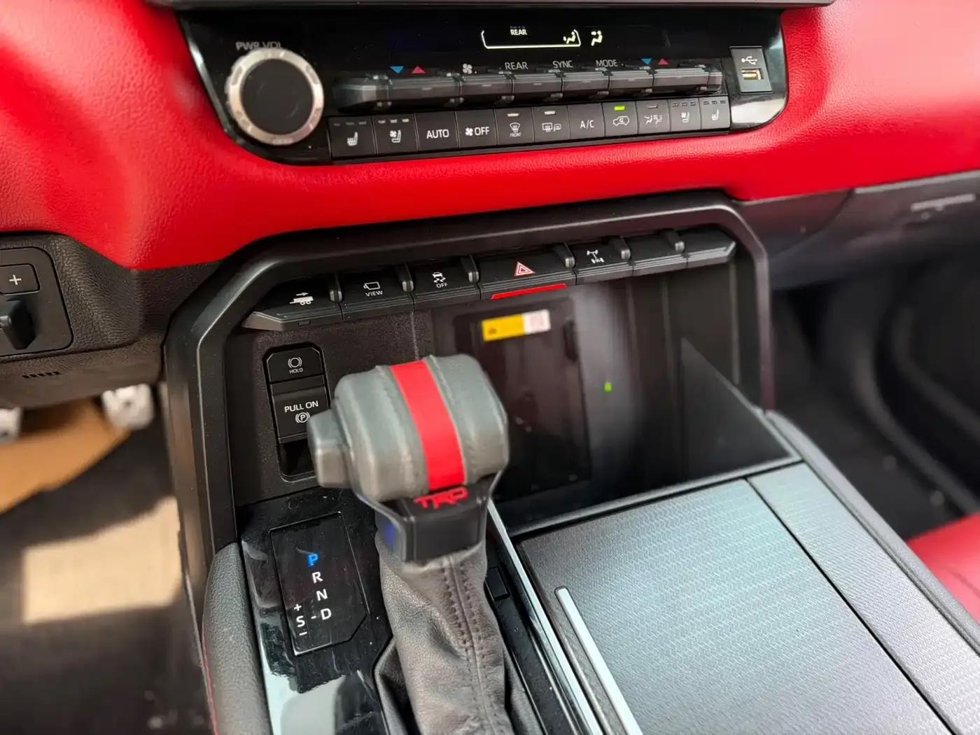 2023 Sequoia 3.5L US Spec — миниатюра 10