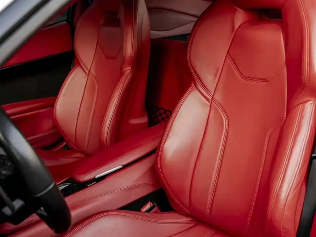 2013 F12berlinetta 6.3L Standard Model — миниатюра 7