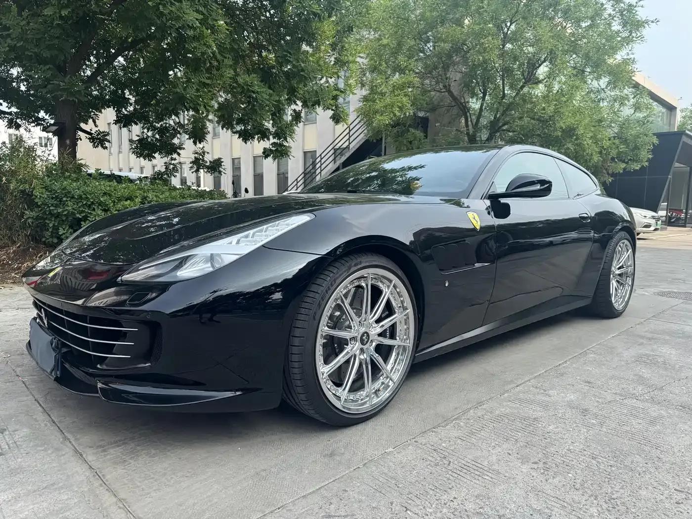 2016 GTC4Lusso 6.3L V12 — миниатюра 1