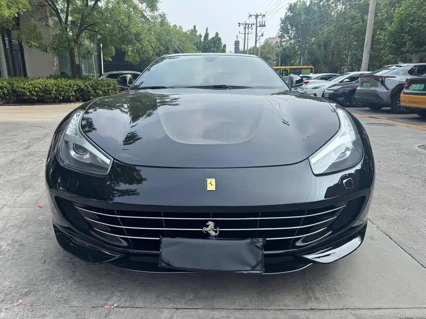2016 GTC4Lusso 6.3L V12 — миниатюра 2