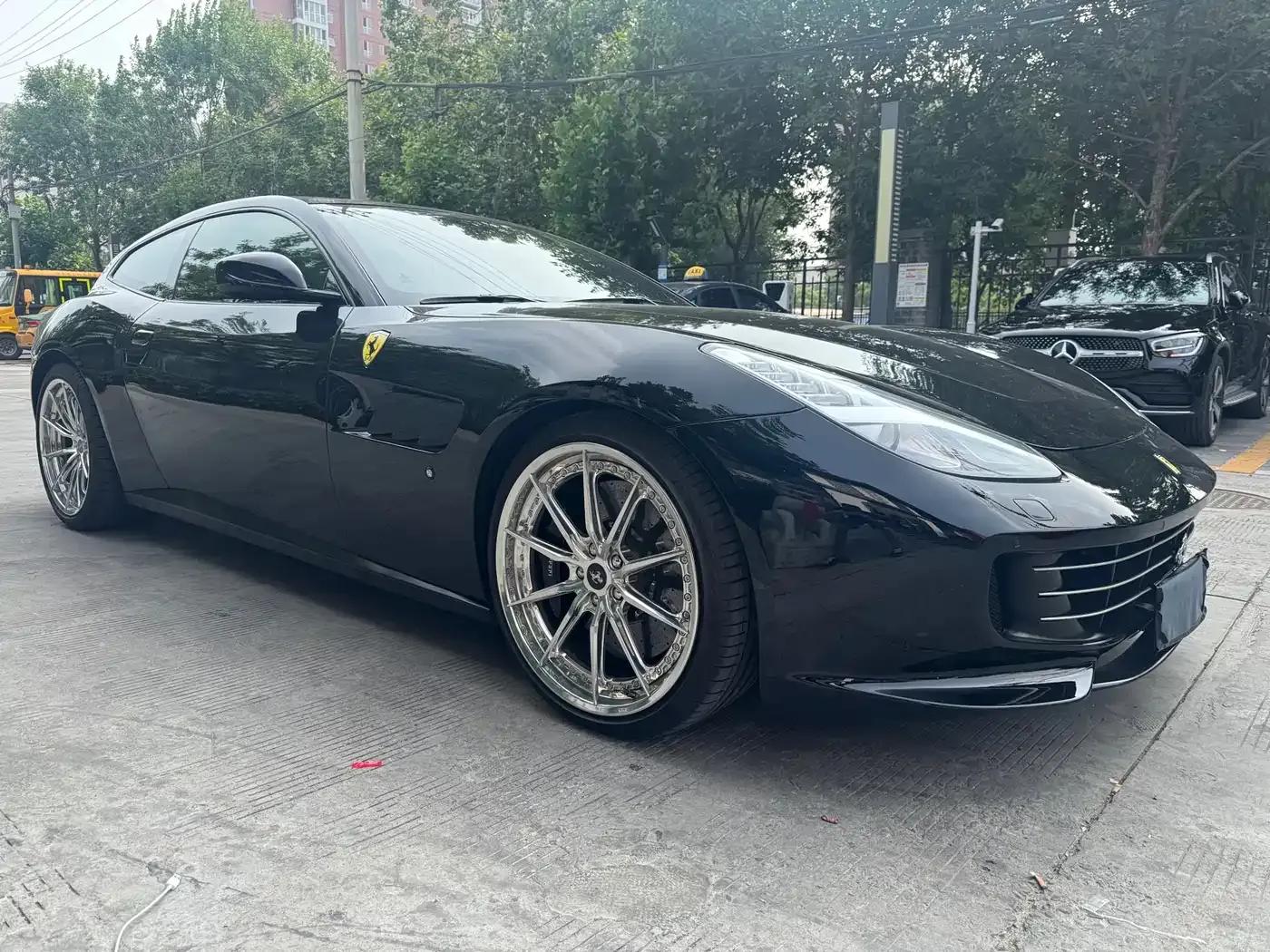 2016 GTC4Lusso 6.3L V12 — миниатюра 3