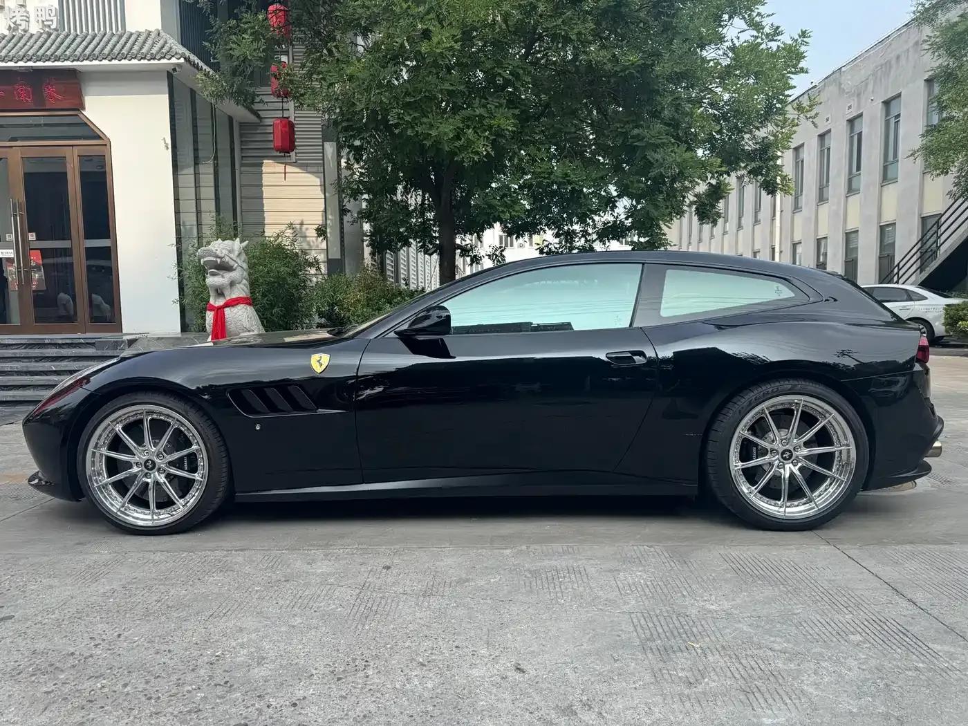 2016 GTC4Lusso 6.3L V12 — миниатюра 4