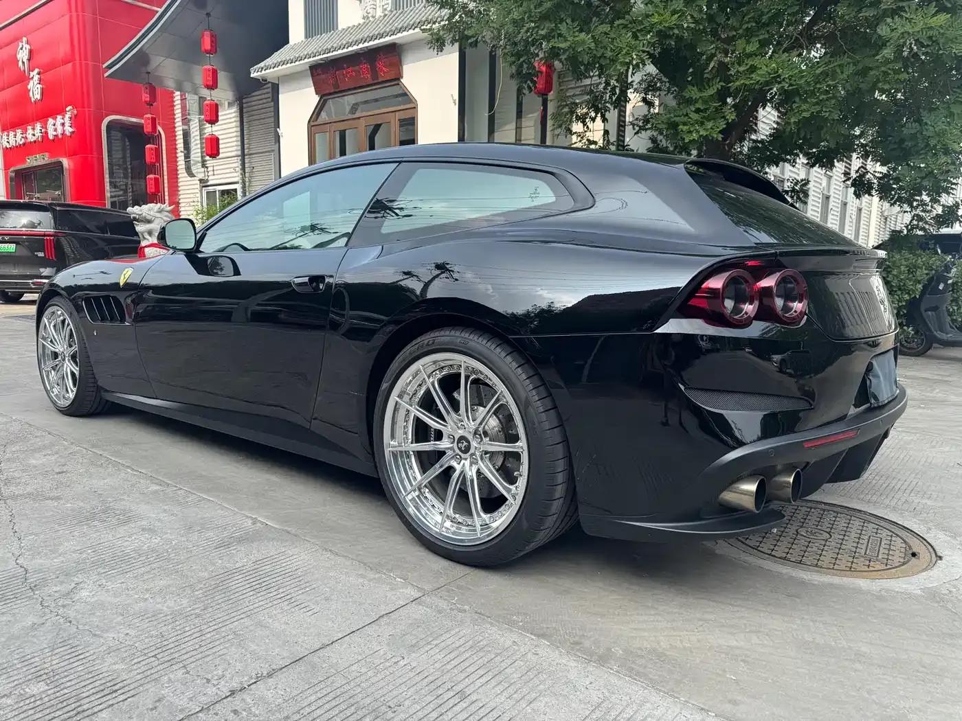 2016 GTC4Lusso 6.3L V12 — миниатюра 7
