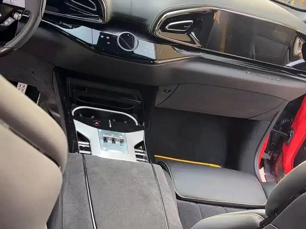2023 Purosangue 6.5L V12 — миниатюра 5
