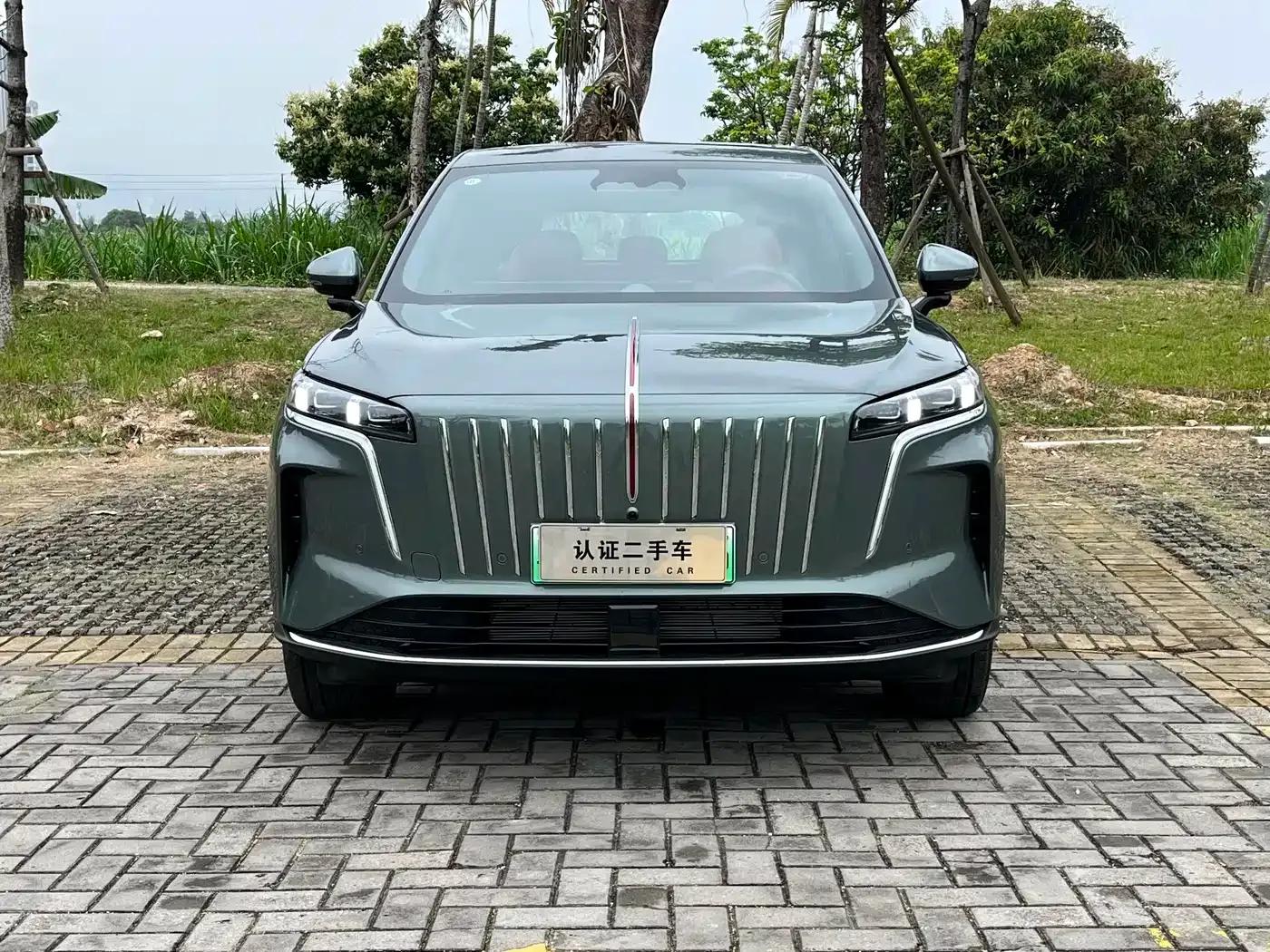 Hongqi HS6 PHEV 2026 Model 220 AWD Intelligent Hybrid — миниатюра 2