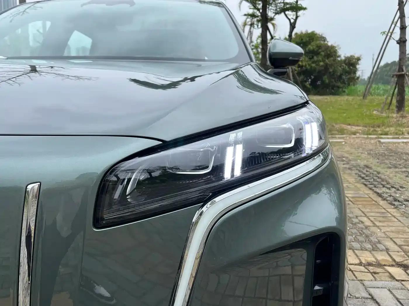 Hongqi HS6 PHEV 2026 Model 220 AWD Intelligent Hybrid — миниатюра 8