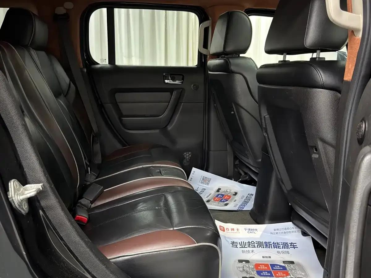 2008 Hummer H3 ALPHA 5.3 — миниатюра 11