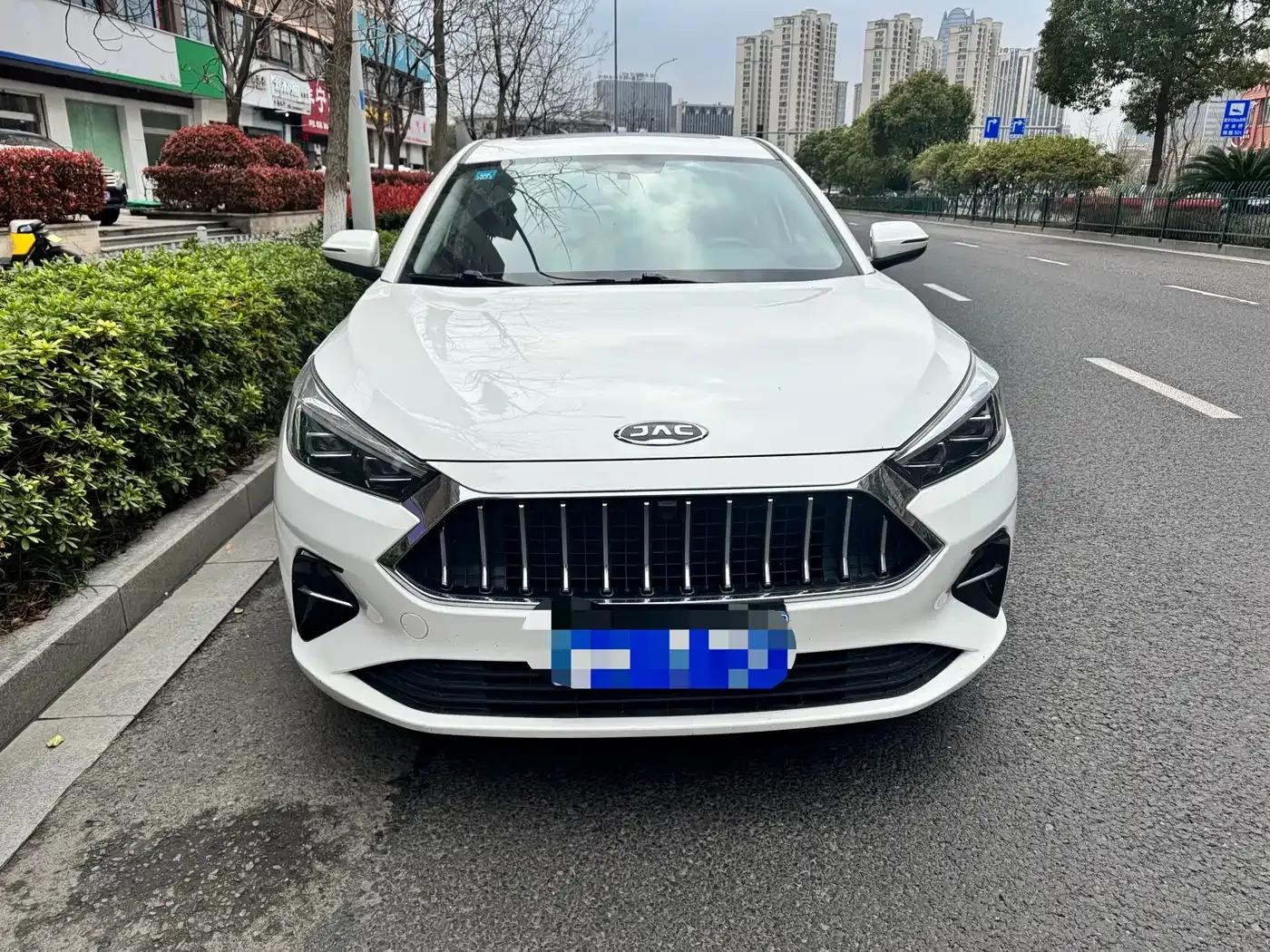 Jiayue A5 2020 1.5T CVT Elite Edition — миниатюра 2