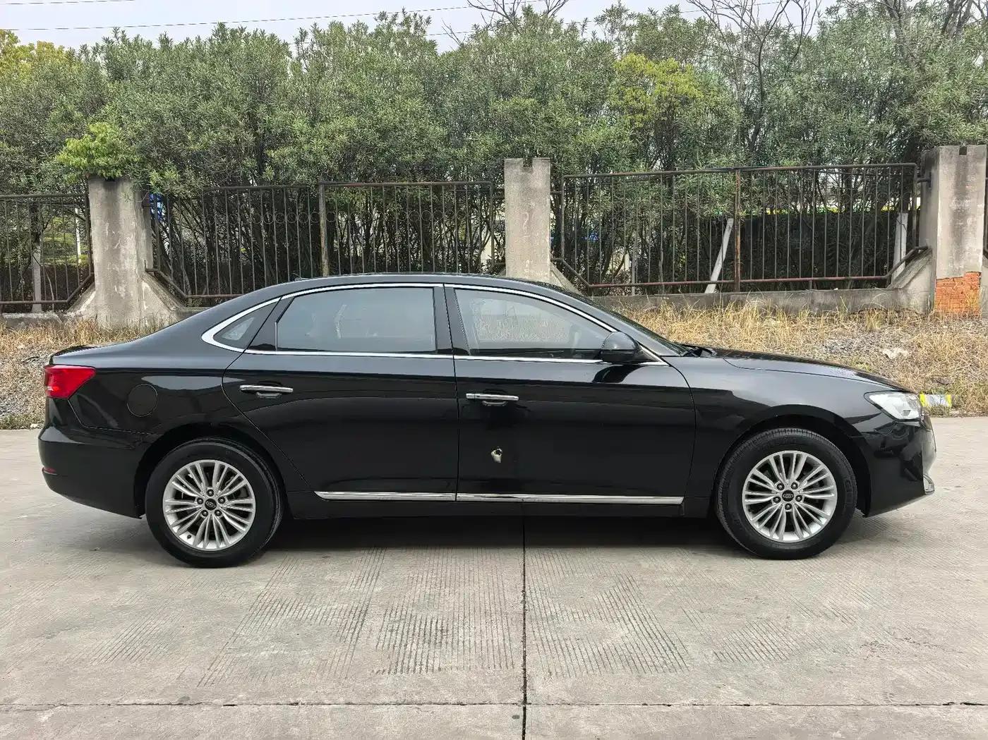 Refine A60 2017 1.5TGDI Automatic Luxury Edition — миниатюра 4