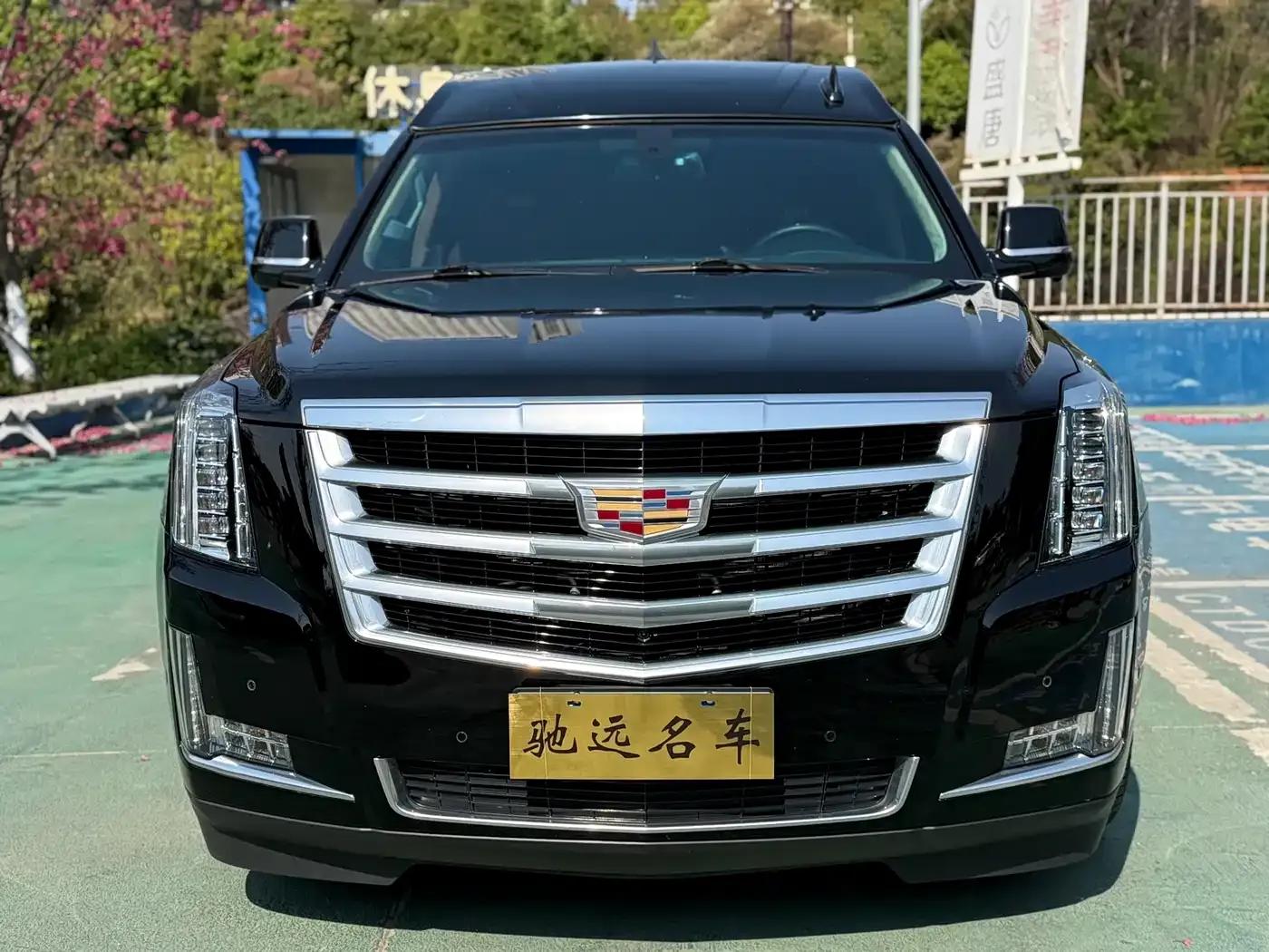 2017 Cadillac Escalade 6.2L US Spec — миниатюра 2