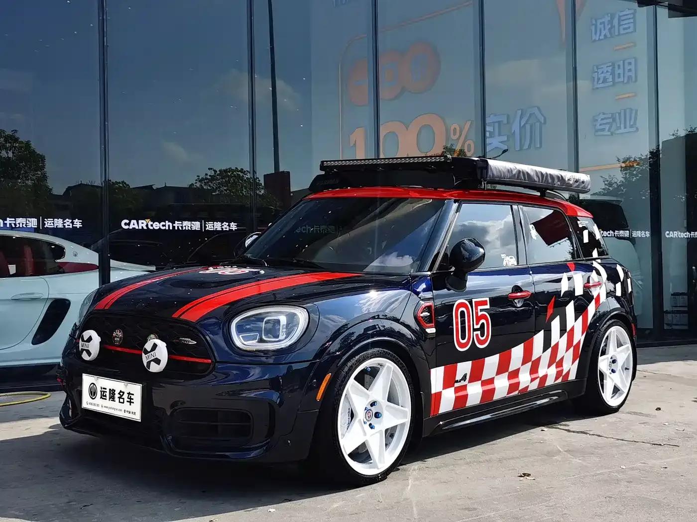 MINI JCW COUNTRYMAN 2021 2.0T JOHN COOPER WORKS — миниатюра 1