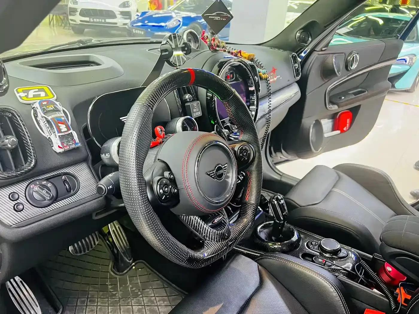 MINI JCW COUNTRYMAN 2021 2.0T JOHN COOPER WORKS — миниатюра 7