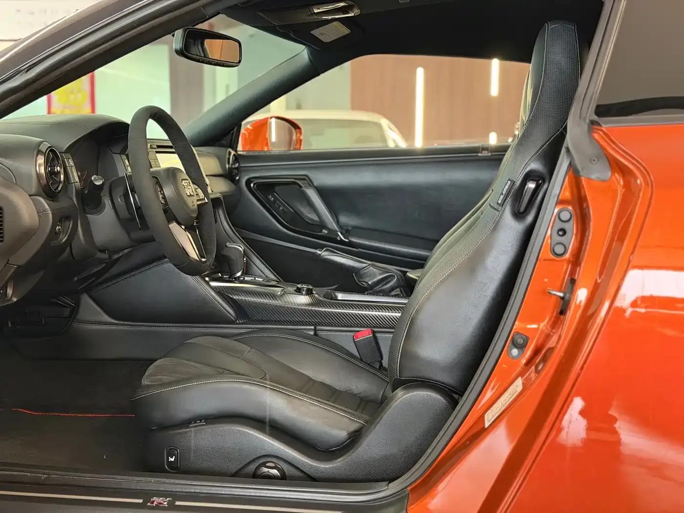 2017 Nissan GT-R 3.8T Flagship Edition — миниатюра 4