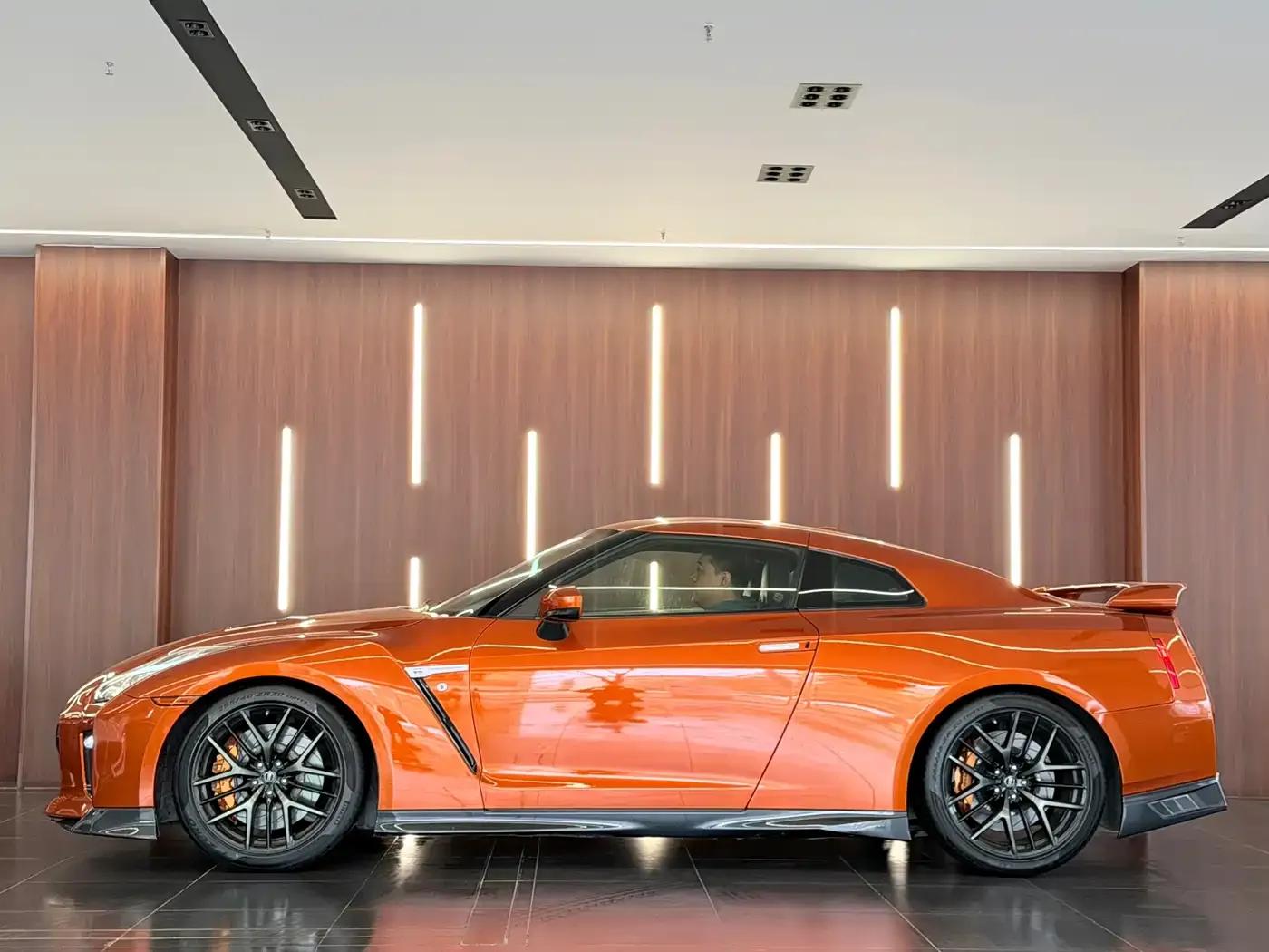 2017 Nissan GT-R 3.8T Flagship Edition — миниатюра 5