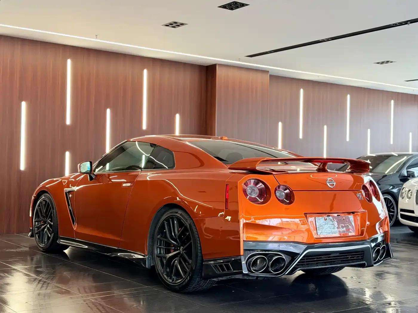 2017 Nissan GT-R 3.8T Flagship Edition — миниатюра 7