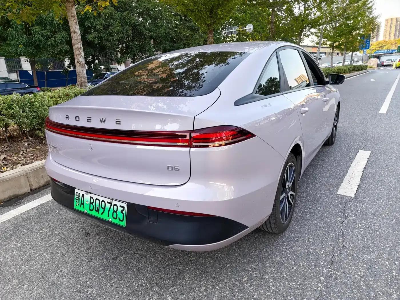 Roewe D6 2025 450km Premium Edition — миниатюра 5